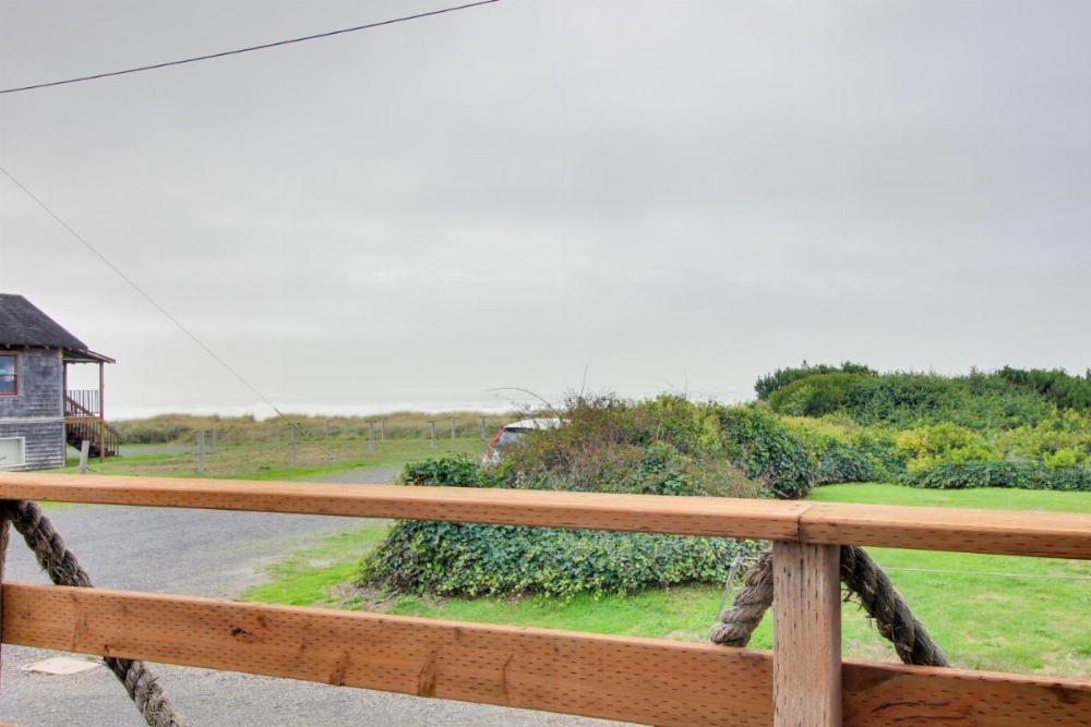 Second Tide - Oceanview Cottage Image 18